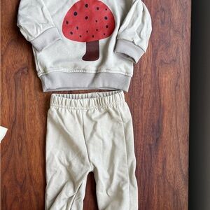 MiniOllie 0-3 Baby Sweatshirt Set 🍄